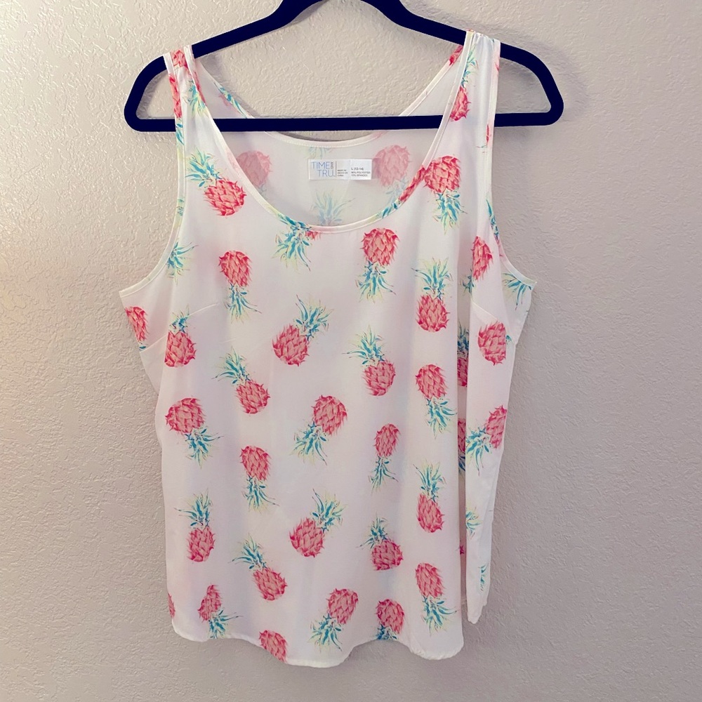 White Pineapple Tank L
